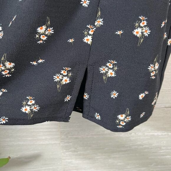 Aeropostale Skirt - Picture 2 of 4